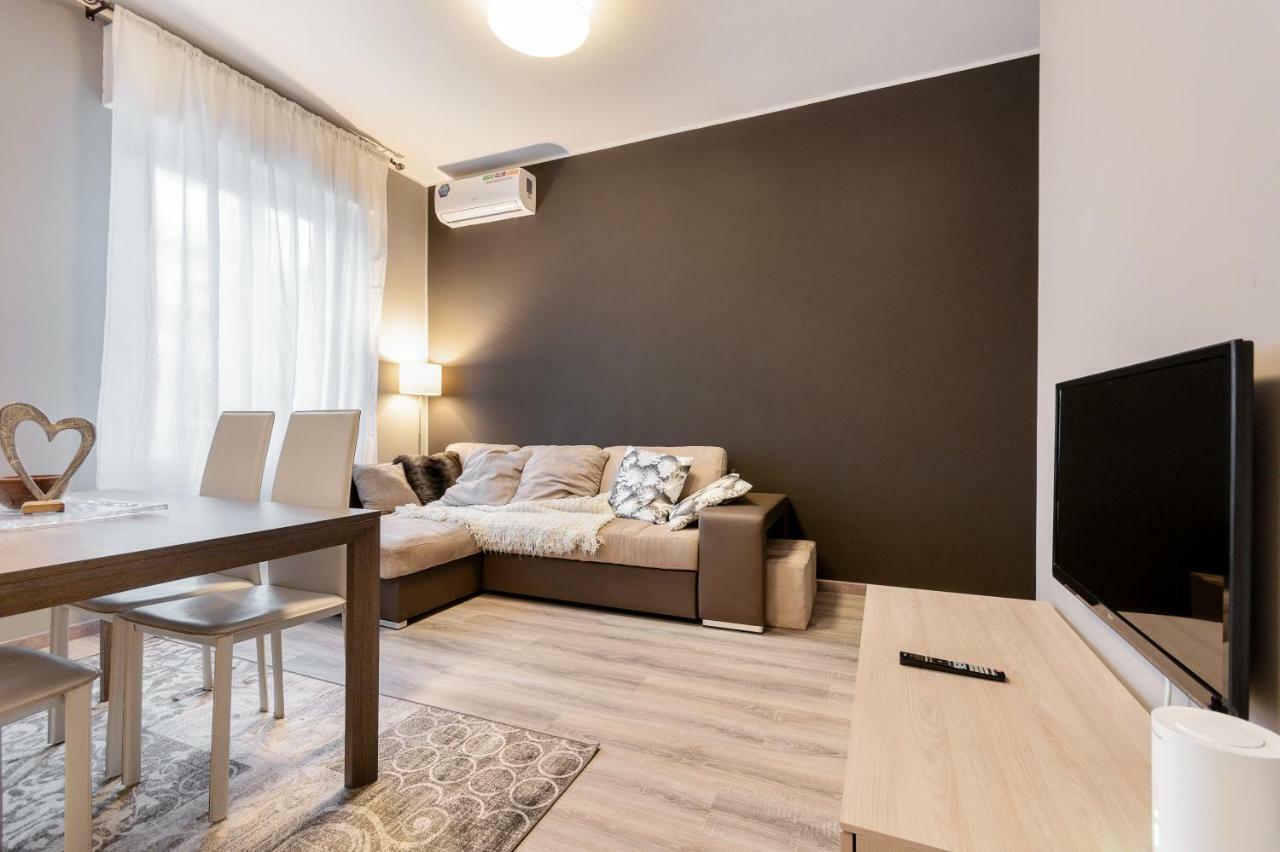 Verona Borgo Roma Apartment Bagian luar foto